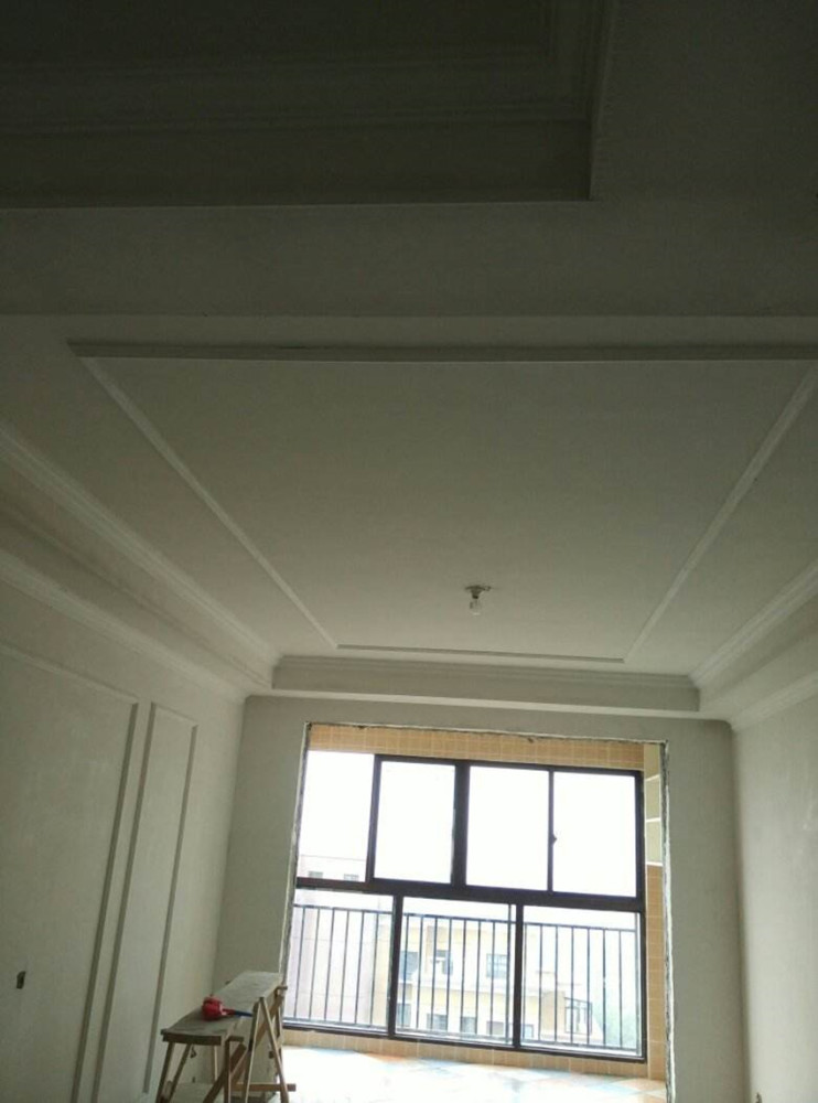回字形吊顶内要不要再走石膏线?看到师傅这样做,才知道请对了人
