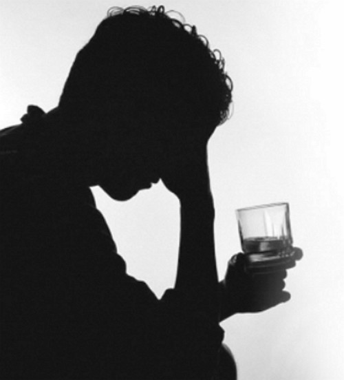 心理学:这4个"破绽"暴露了有抑郁症的人,早警醒,早