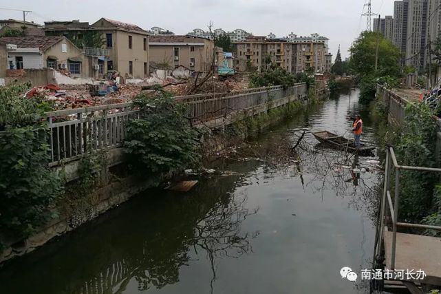 运料河非居拆除现场结合大港河片区土地征收,全力推进通吕运河,运料河