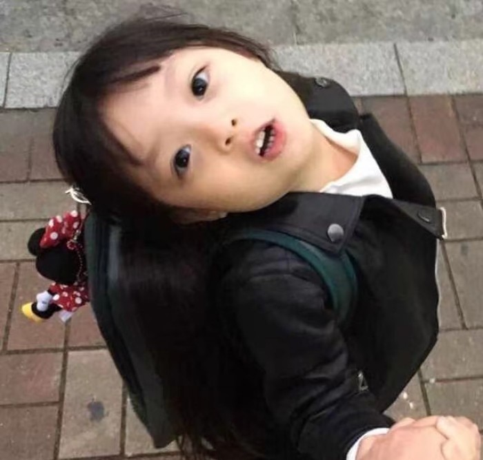 最近火了"刘海子"女生头像:想我就抱抱空气,小可爱无