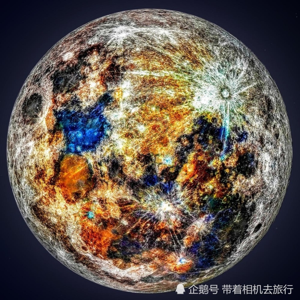 月球到底有没有颜色?这位摄影师用上万张照片"还原"