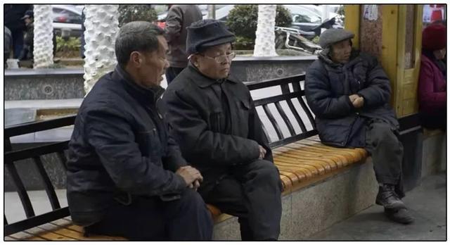 县城中产没有野心,大城小民没有生活
