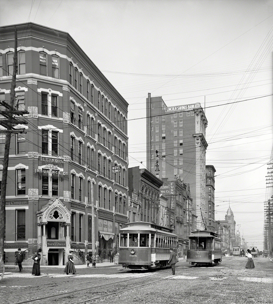 美国城市的历史老照片——路易斯维尔的街景和城市景观