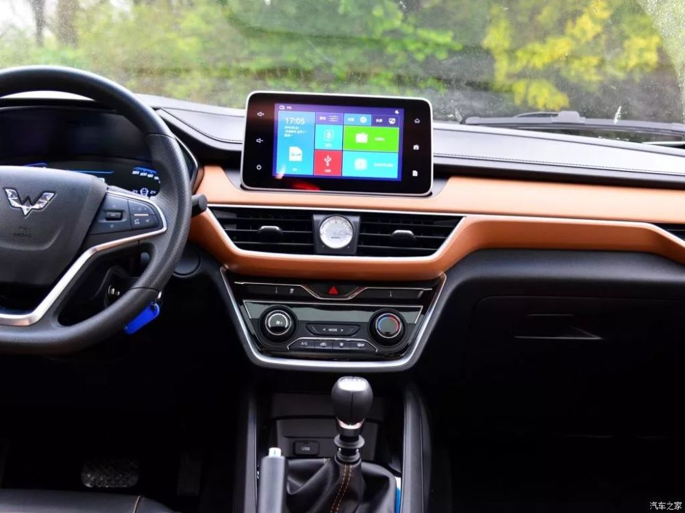 最低售价6.88万,手动挡开出了自动挡的感觉,这