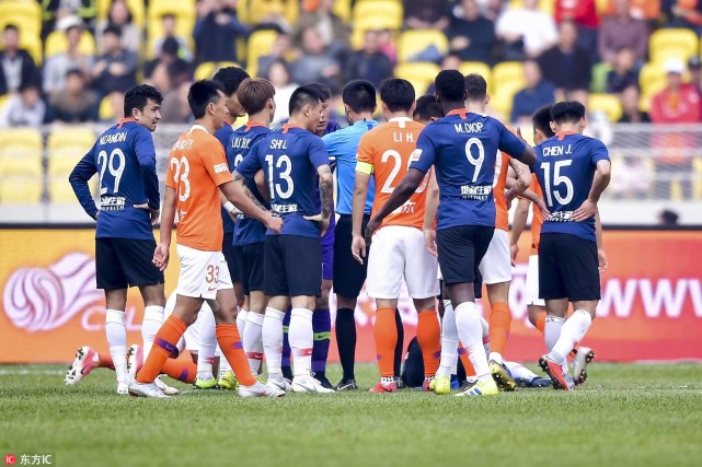 卓尔主场一球小胜老对手人和 李铁称要对新队