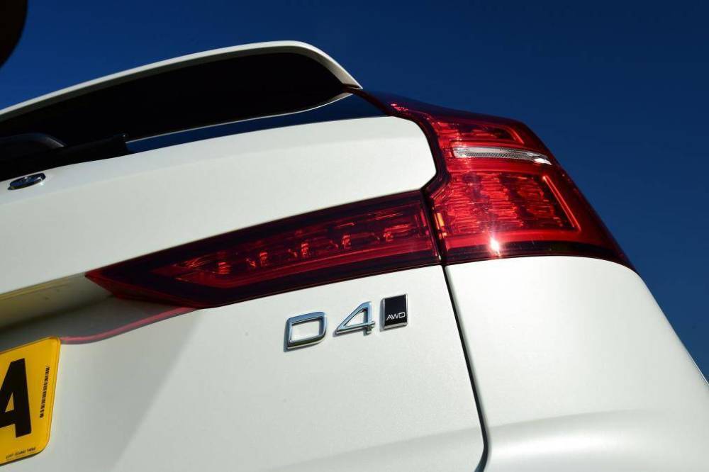 十几万,半自动驾驶看齐A8,尺寸堪比XC60