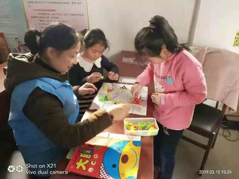 情报员徐衍东 请教诸位小编老师及壹点大咖,到底是"hexin"还是"