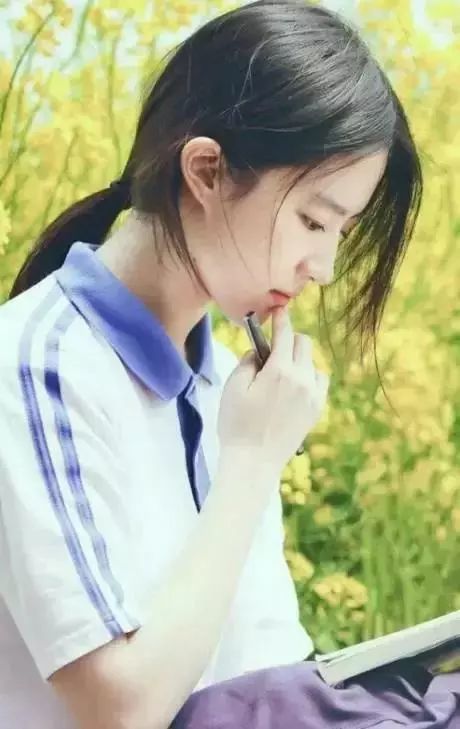 韩国女生最流行这个发型,怎么弄才不土?