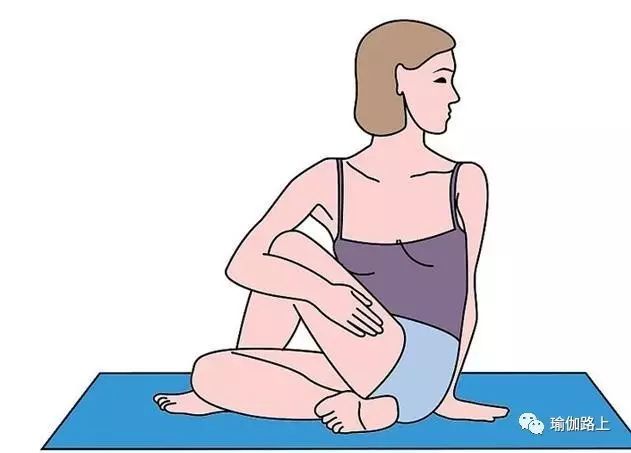 练瑜伽拥有平坦小腹的秘密，试试这3个步骤