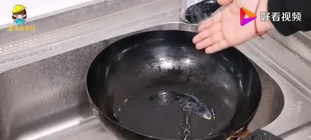 640
