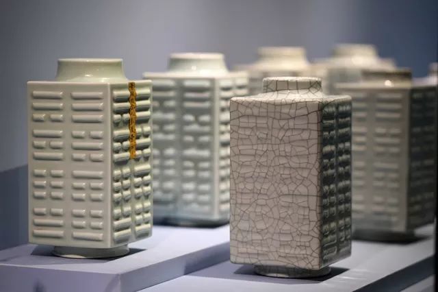 龙泉青瓷| 哥窑的“金丝铁线”之美，太惊艳了