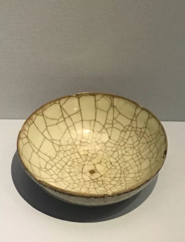 龙泉青瓷｜哥窑“金丝铁线”-腾讯新闻