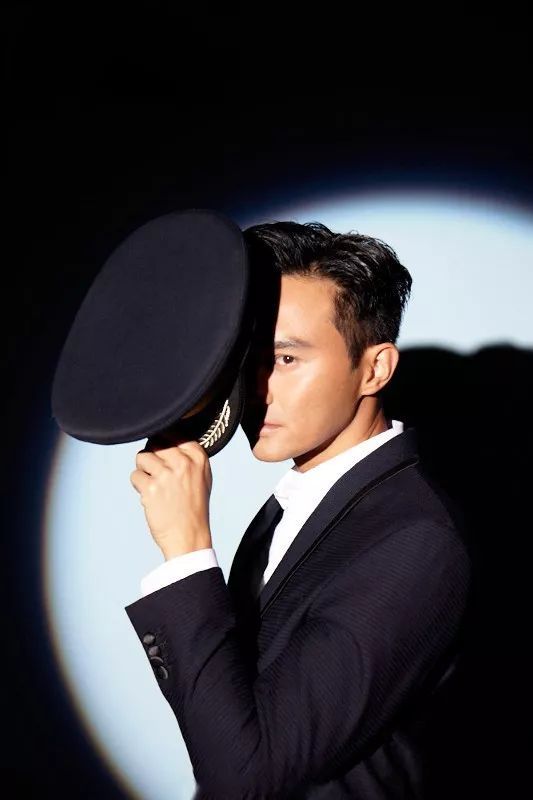 张智霖袁咏仪节目里大秀恩爱,这是什么神仙爱