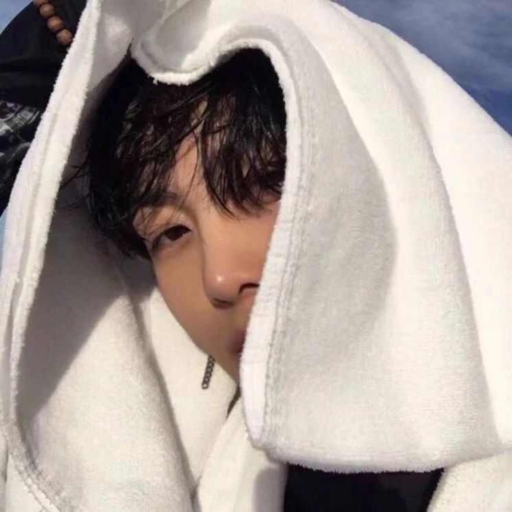 男生头像 qq可以注销了,那这些好看的头像怎么办!