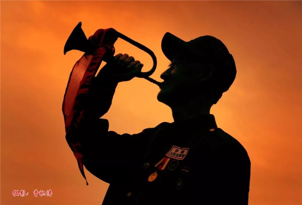 学摄影化妆去哪学_学摄影有前途吗_我要学摄影