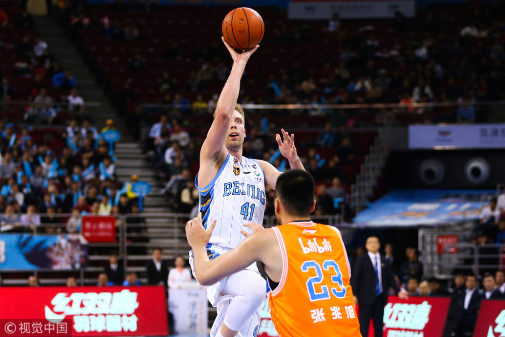 CBA季后赛赛制演变史:总决赛3局2胜 前4名可