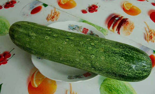 640