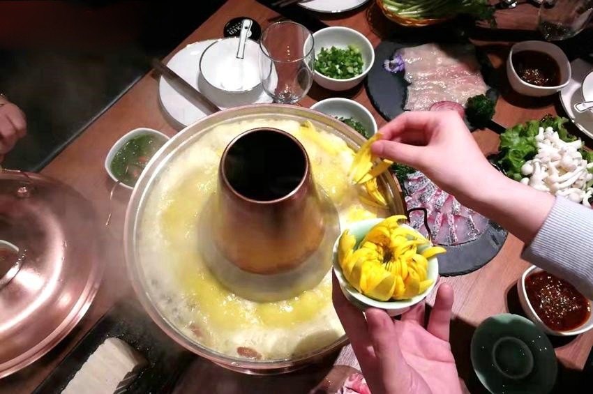 慈禧太后喜欢的“万寿菊花火锅”对后世的饮食影响有多大?