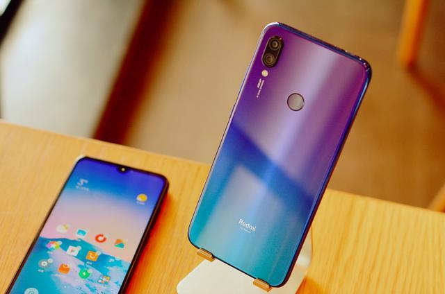 红米Note7Pro到底值不值买?真实体验半天之后