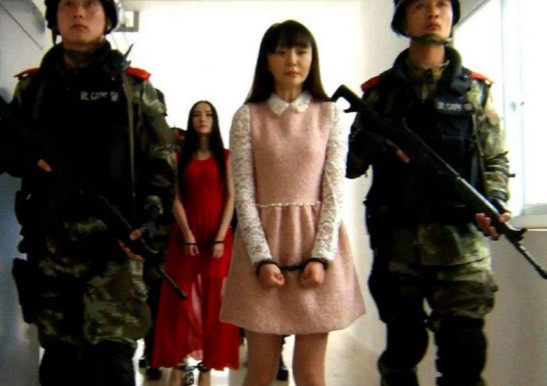 女犯人在出狱后,一般都会去做什么?老狱警无奈说出大实话