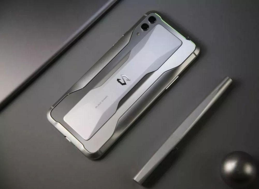 黑鲨游戏手机2测评:绝不仅是游戏手机这么简单