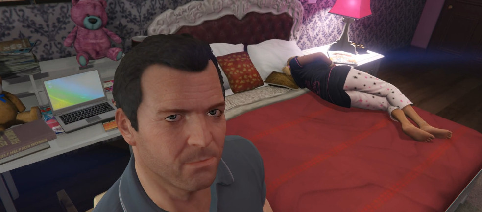 《gta5》当崔西熟睡,麦克前往房间,网友:她是你女儿啊!