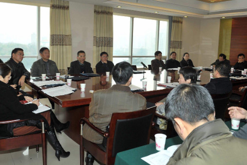 啥是正厅级?内行人解释公务员的任职级别,想