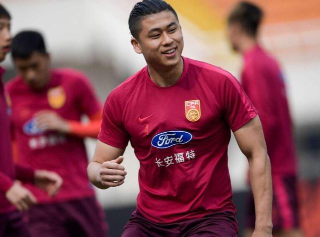 中国足球迎2019年首次大考 海归大将到队后将