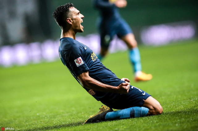 扎哈维:新赛季必须重夺中超金靴 希望进球能帮