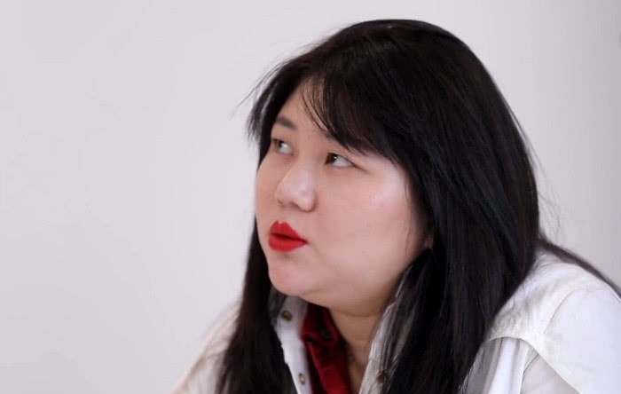 白宇乔欣同是一个公司的艺人,但杨天真对待两人的态度却大有不同