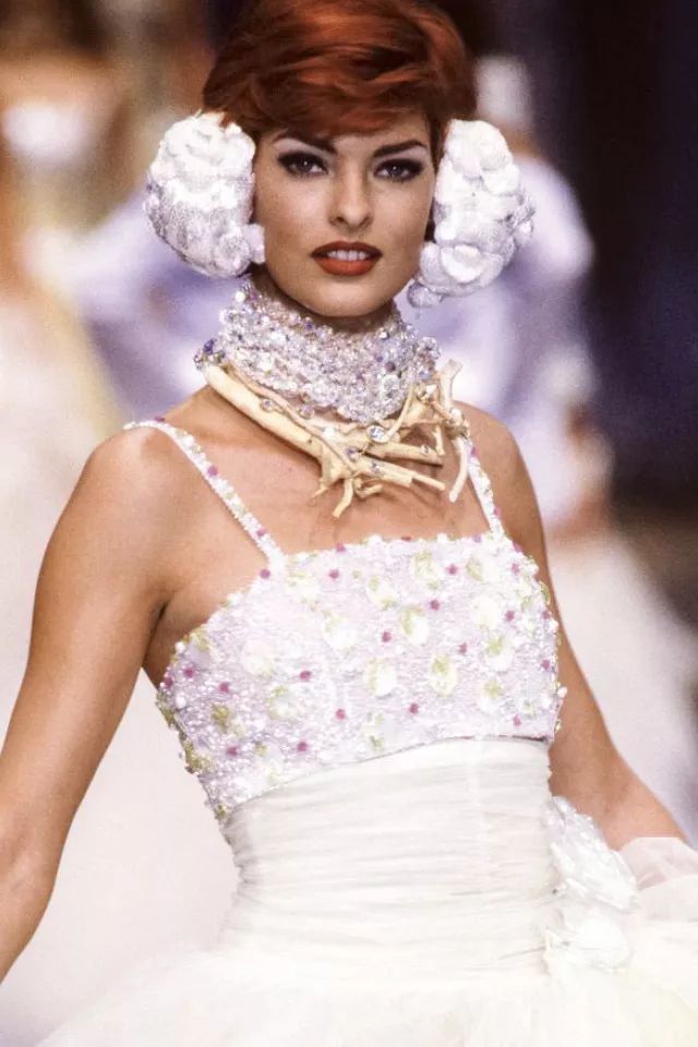 老佛爷在Chanel的36年,到底创造了什么?