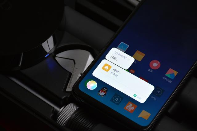 小米推出新版万能遥控器:支持小爱同学,可控制