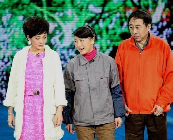 出演《刘老根》里的山杏被人熟知,春晚与冯巩合作,嫁离异富豪!