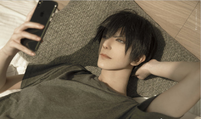 19天cos:八犬又出新作,这次竟是神还原贺天,网友:a爆了