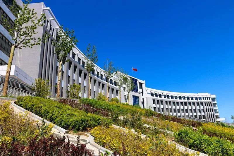 大连财经学院