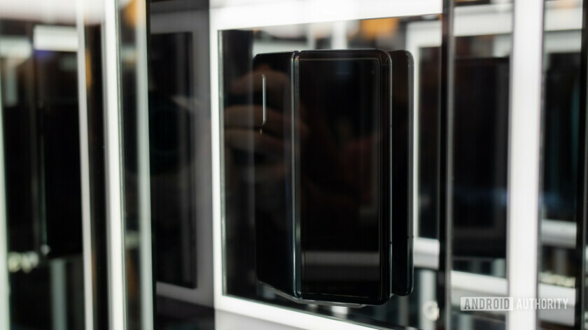 三星折叠屏手机将只有高通处理器一种版本 不