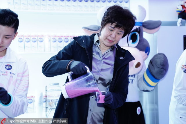 排超全明星不仅仅是一场球赛 排球人秀场意识