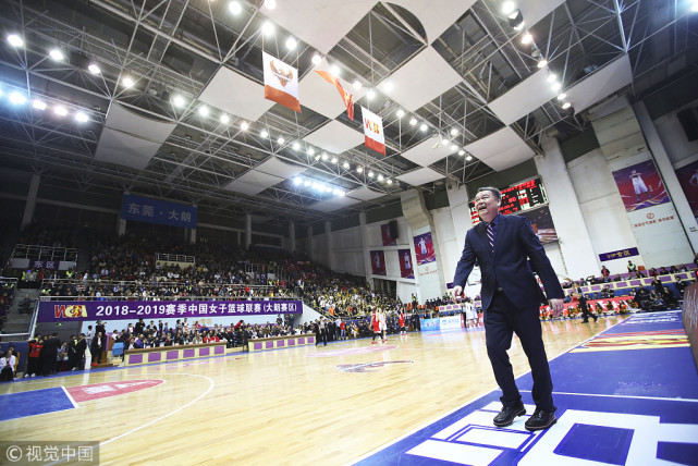 从市联赛到登顶WCBA 广东女篮主帅:总冠军让