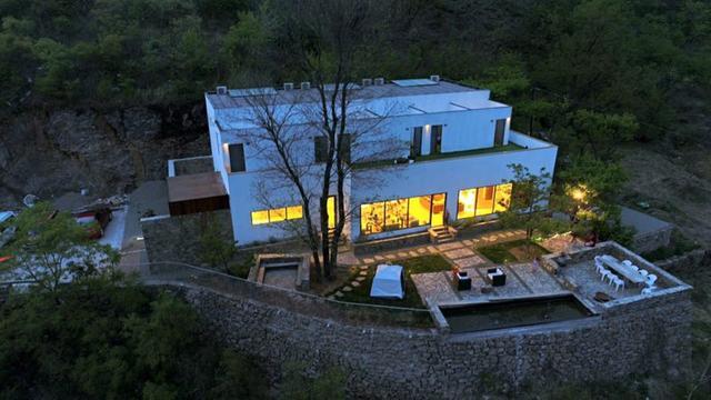 注册建筑师花11年亲手建出网红美宅,为何竟带