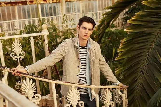 老佛爷百货上海试运营、Nike中国区收入首破1