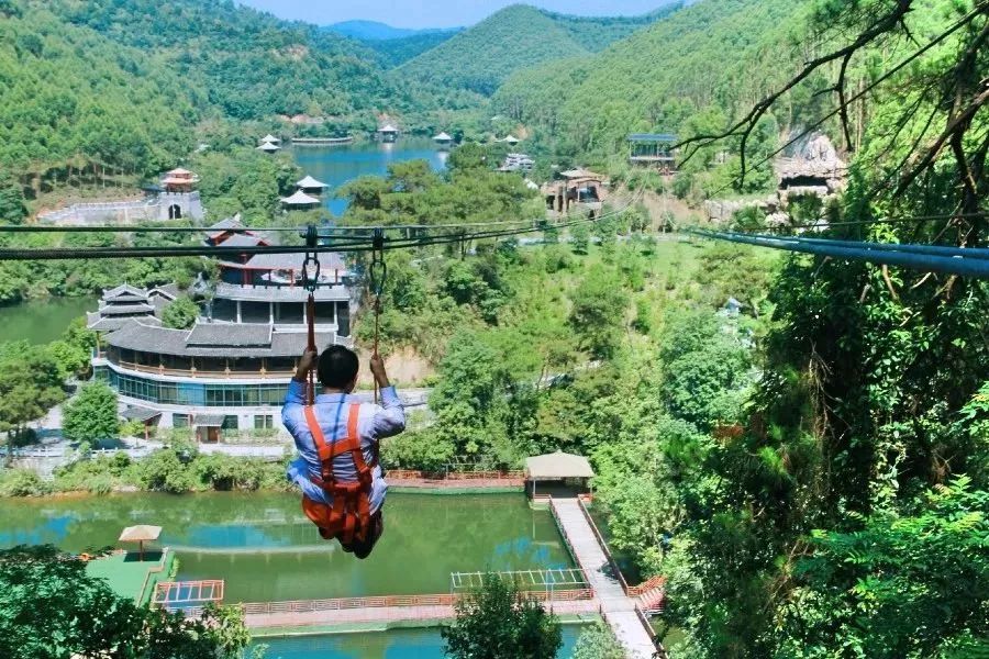 叱咤朋友圈的网红景点,南宁最"武侠"气质景点——龙门水都