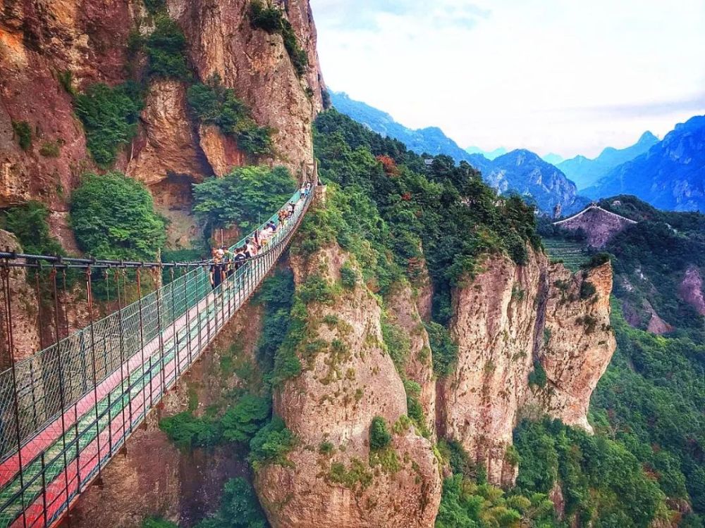 多家景区关停玻璃桥,绍兴却因拍摄《射雕英雄》《神雕侠侣》走红