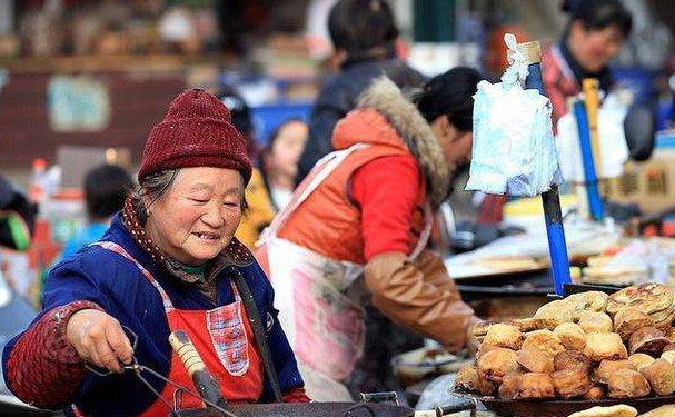 农村人口流失问题_农村人口问题图片