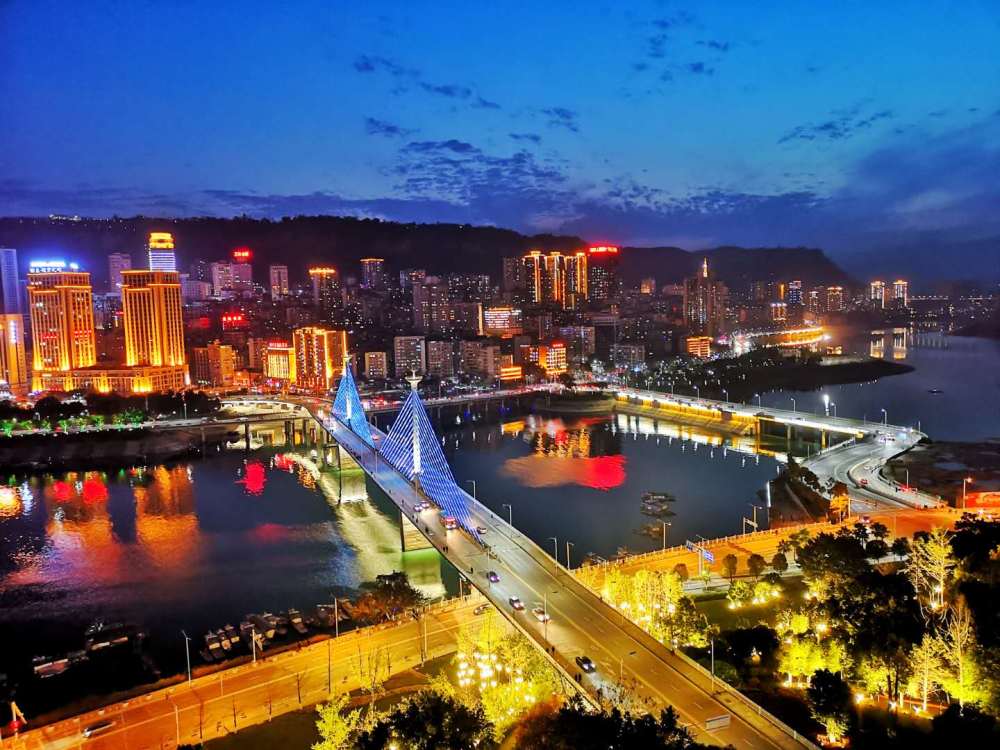 这组p20p拍摄的万州夜景美爆了,会火