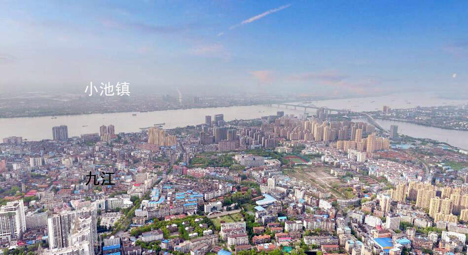 湖北黄冈黄梅县最大的镇,人口超10万,和江西九江市区一江之隔