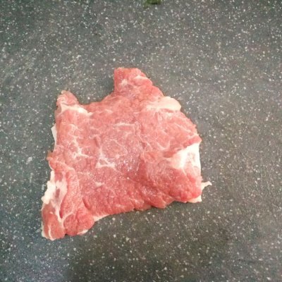 640