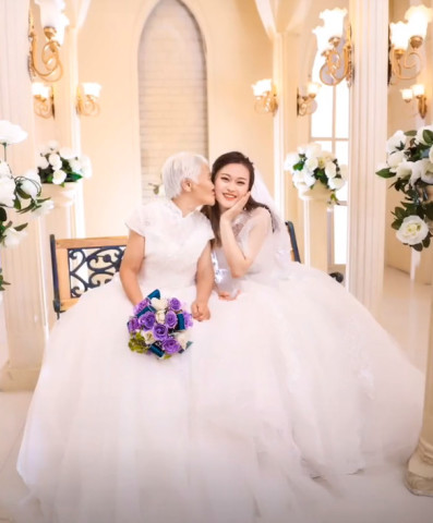东方奶奶婚纱_东方奶奶棒针编织毯子(2)