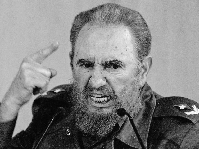 革命领袖卡斯特罗去世 最后一封公开信他感谢现代科技