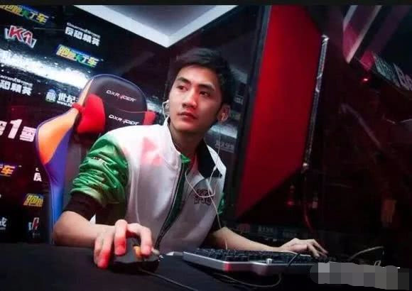 观众们是如何评价火猫csgo主播茄子