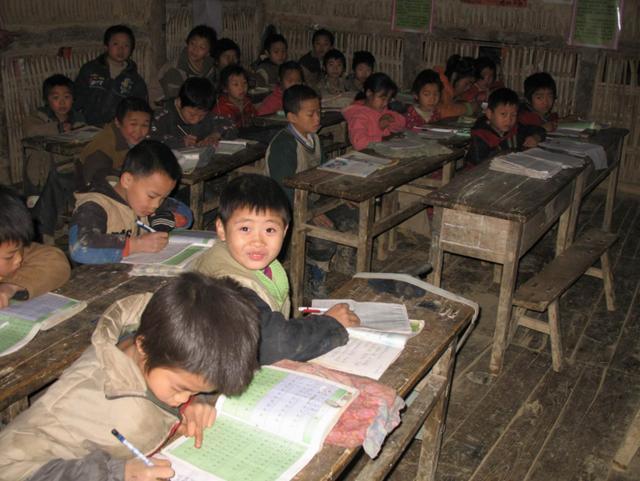 寒门难出贵子,贫困家庭的孩子滋生"厌学症"